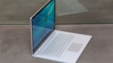 Microsoft Surface Book 2